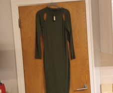 River Island  Nero Khaki Green Dress.  S. 14. B.N.W.T.