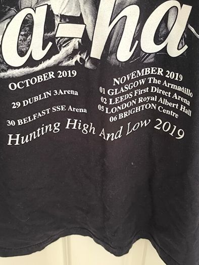 Aha concert t shirt size XL