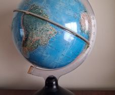 Globe