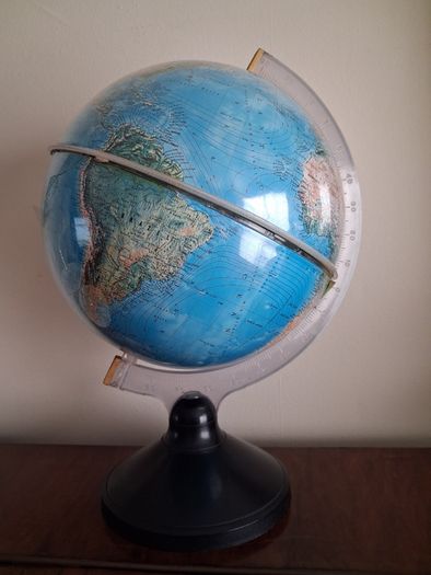 Globe