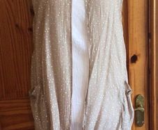 Stella Morgan Ladies Summer Biege & White dress Size 16 can post