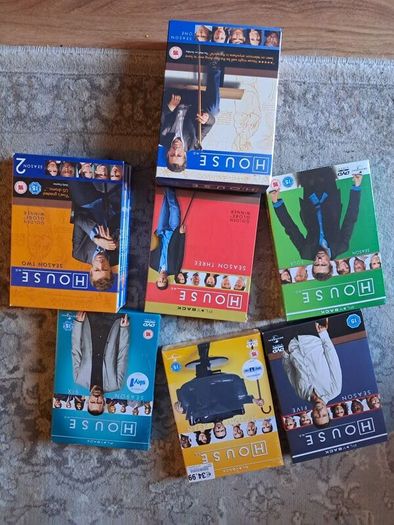 House M.D. Seasons 1 to 7  Complete DVD Collection