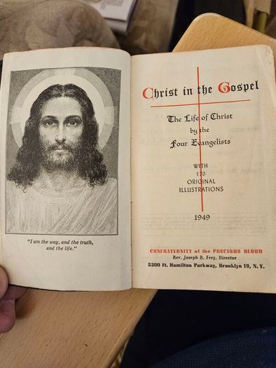 Christ In The Gospel.  The Life Of Christ By The 4 Evangelists. With 170 Original Illustrations. 1949 Edition In Good Condition.  See Photos For Same.