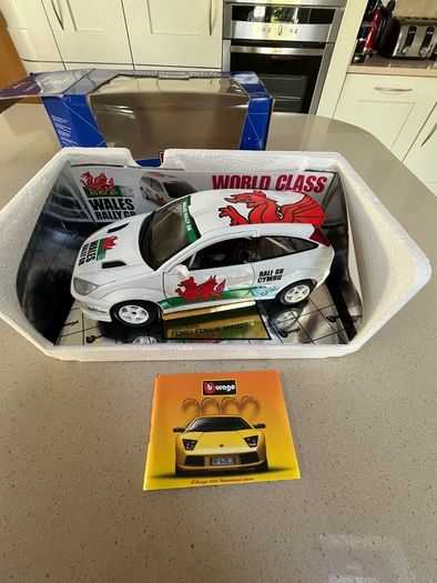 Ford Focus RS WRC 02 Wales 1/18 Burago extremely rare