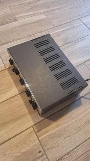 Leak Stereo 30 Amplifier