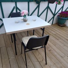 garden table and chairs with cushions