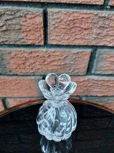 Vintage Crystal Perfume Bottle With Stopper