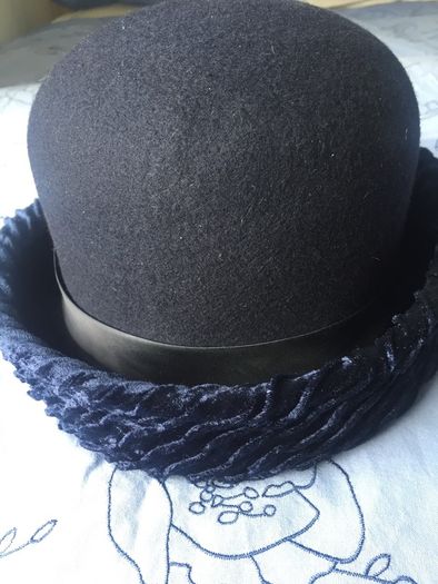 navy wool hat brand new