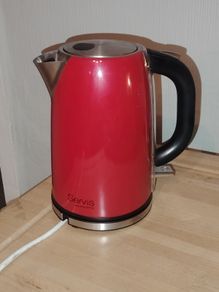 Servis retro red kettle