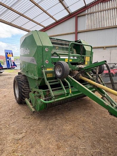Mchale f550 baler