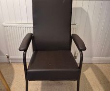 Disability seat