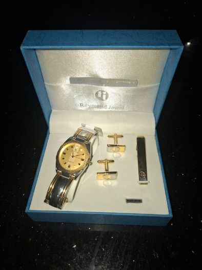 Quartz Watch in box