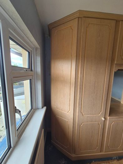 Built in wardrobe