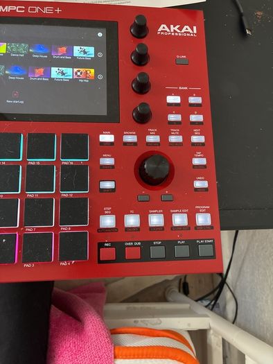 Akai Mpc One +