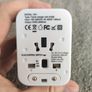 universal travel adapter Image 3