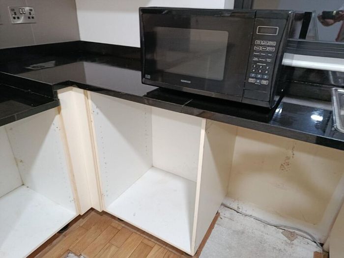 Kitchen Granite Worktops Black in Colour