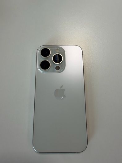 Iphone 15 pro 128GB