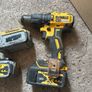 DEWALT combi drill Image 2