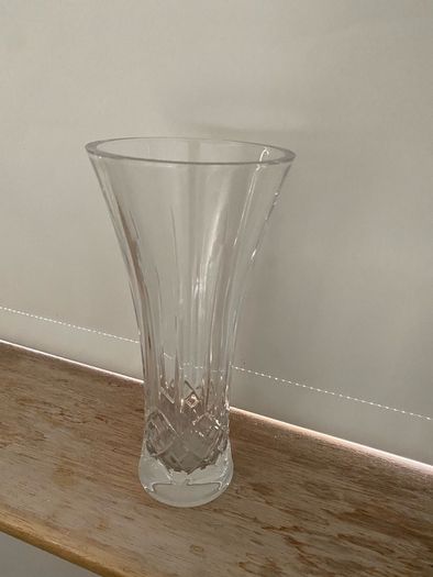 Glass vase
