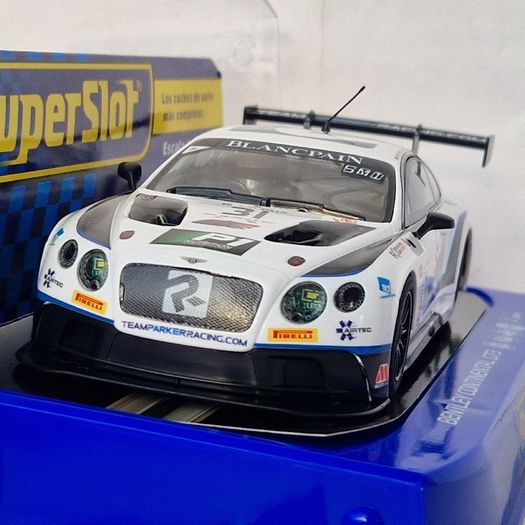 Scalextric Bentley Continental GT3- #31 Slot car ( H4024 C4024 24hr Le Mans touring superslot )