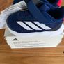 Adidas toddler runners size 5 UK Image 5