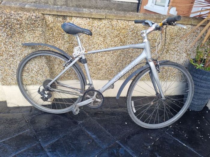 Bike Giant Small Fixing For Sale in Ballyfermot, Dublin from Andy 123