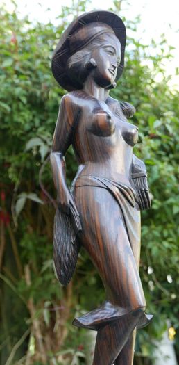 Vintage Sculpture -  Woman Wooden Carving -  Fine Art - Hand Carved Hard Woman Wood Sculpture - height 24,5"