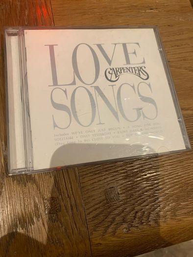 Carpenters / Love Songs