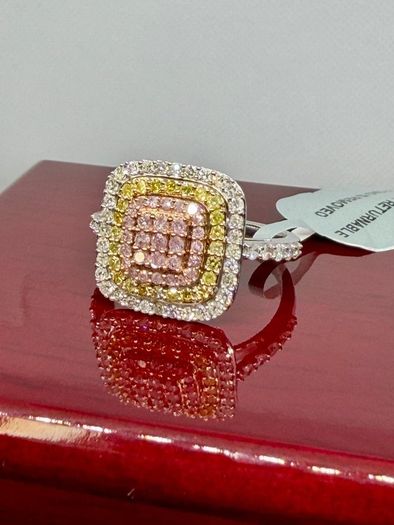 Gold 9K (375) Tri Colour Gold SGL Certified Natural Pink Diamond, Natural Yellow Diamond & Natural White Diamond