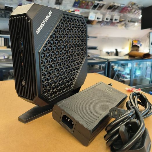 Minis Forum Hx90g Mini Gaming Pc, Amd Ryzen 9 5900hx 8 Core Cpu 32gb Ram/ 1tb Ssd With Amd Radeon Rx 6600m Mini Desktop Computer, Windows 11 Pro, Hdmi Ports X2/ Dp X2, Wifi 6e, Bt5.2, Usb 3.2 X5
