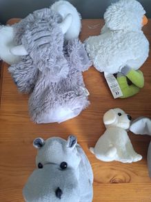 Teddies & balls for ball pit