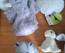 Teddies & balls for ball pit