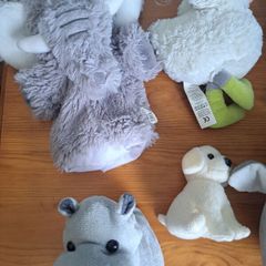 Teddies & balls for ball pit