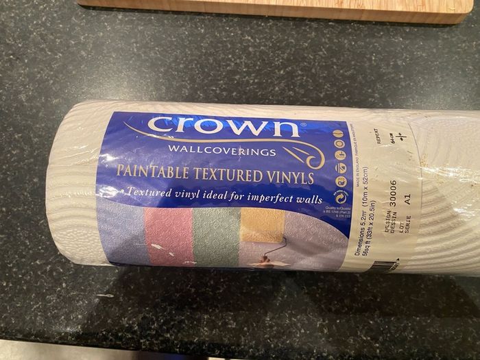 Crown Textured Vinyl Wallpaper