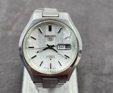 Vintage Seiko 5