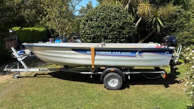 Aluminum Sportsman 445