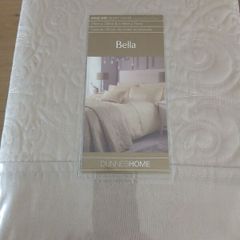 Brand New Gold Bella Kingsize Duvet Set