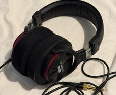 Scarlett professional headphones