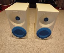 Amphion Helium 510 Blue white matt.