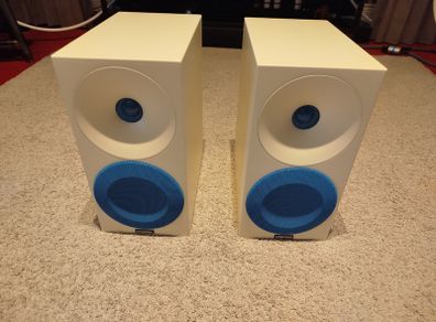 Amphion Helium 510 Blue white matt.
