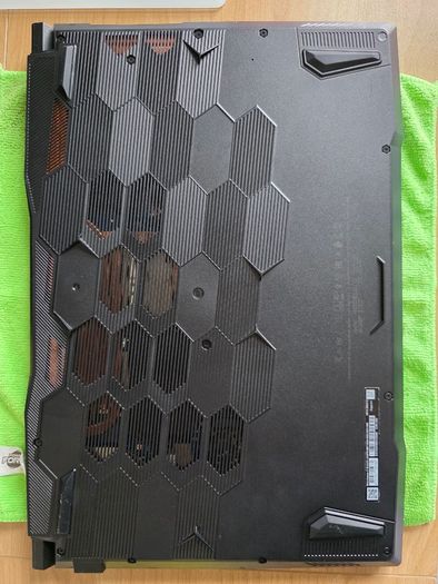 Msi Katana 17 B13vfk - Rtx 4060 / I7-13620h / Warranty Until 11/2026