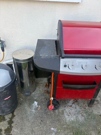 Gas bbq