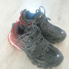 Balenciaga tracks (LED)