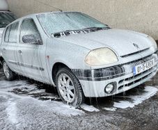 2001 Renault Clio