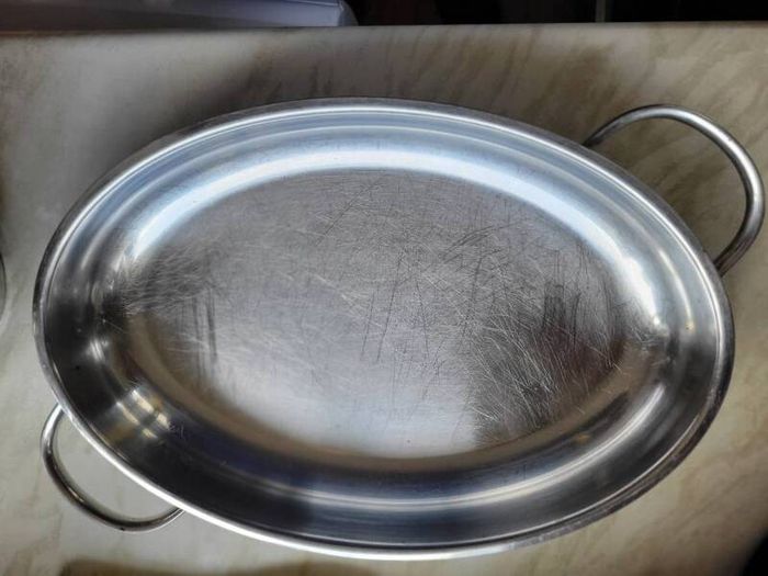 Meyer roasting dish