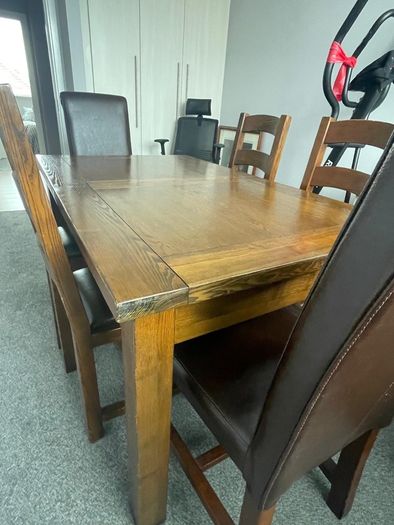 Dining Table and 6 Chairs