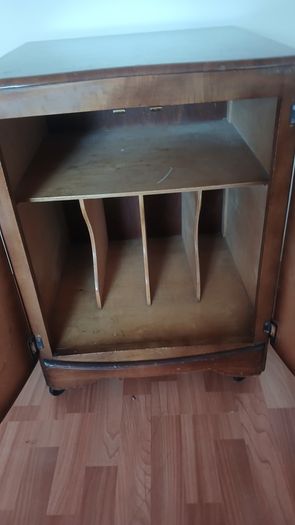 vintage vinyl storage