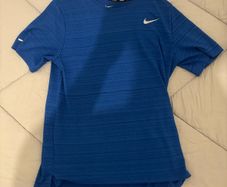 Boys nike t-shirt xl