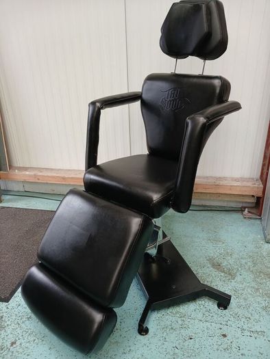 Barber/Tattoo chair