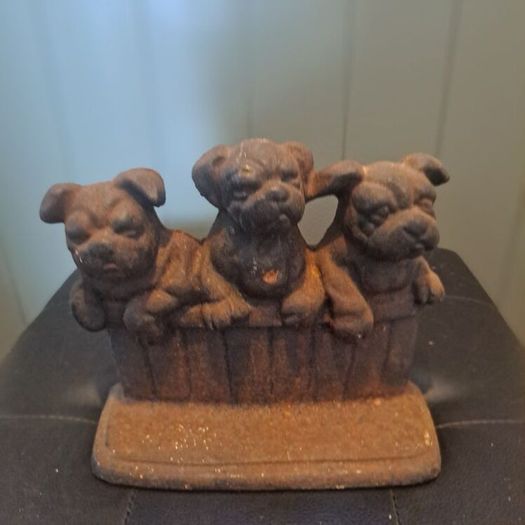cast iron doorstop